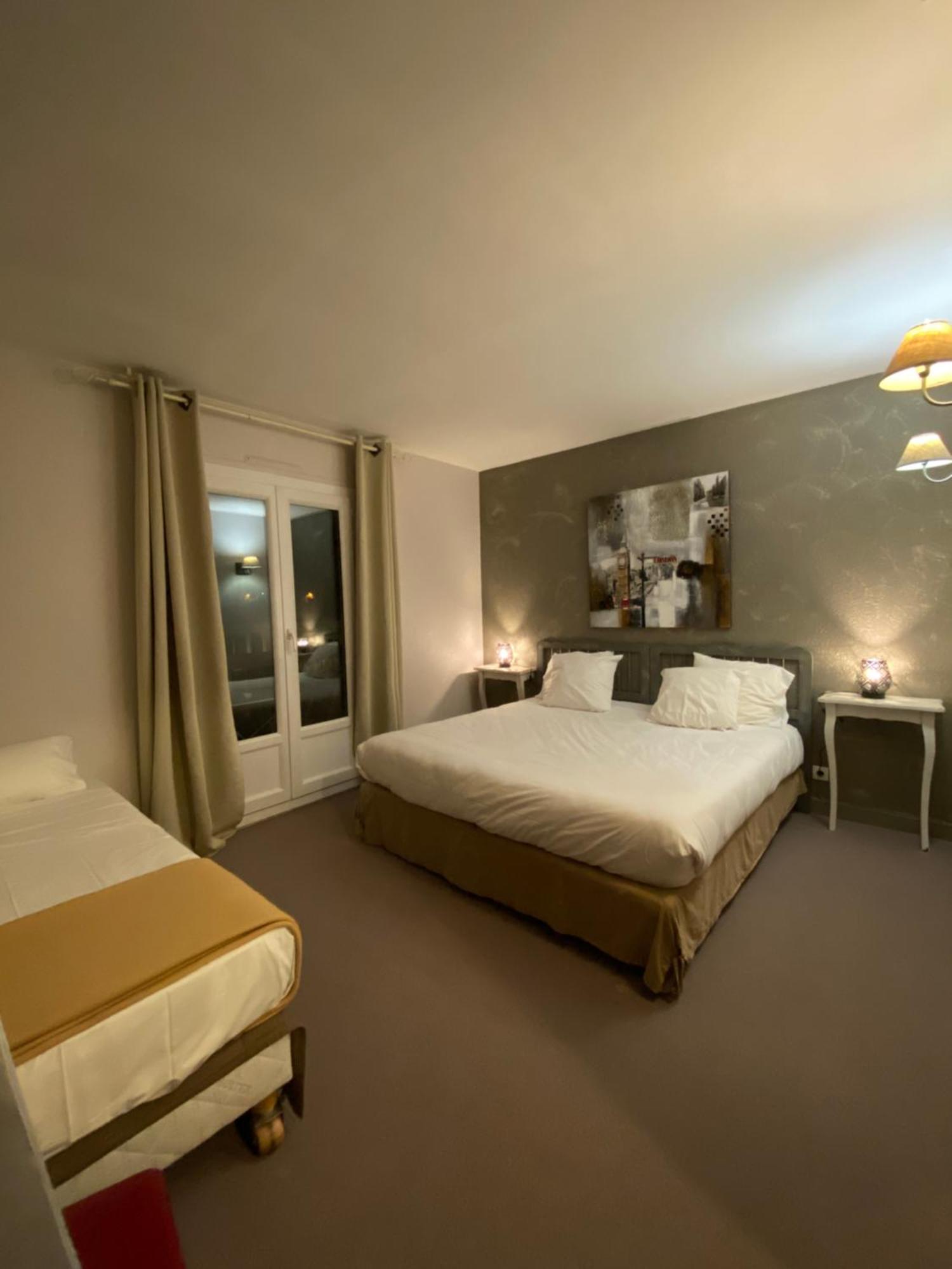 Logis Hotel Medieval, Montelimar Nord Rochemaure Екстериор снимка