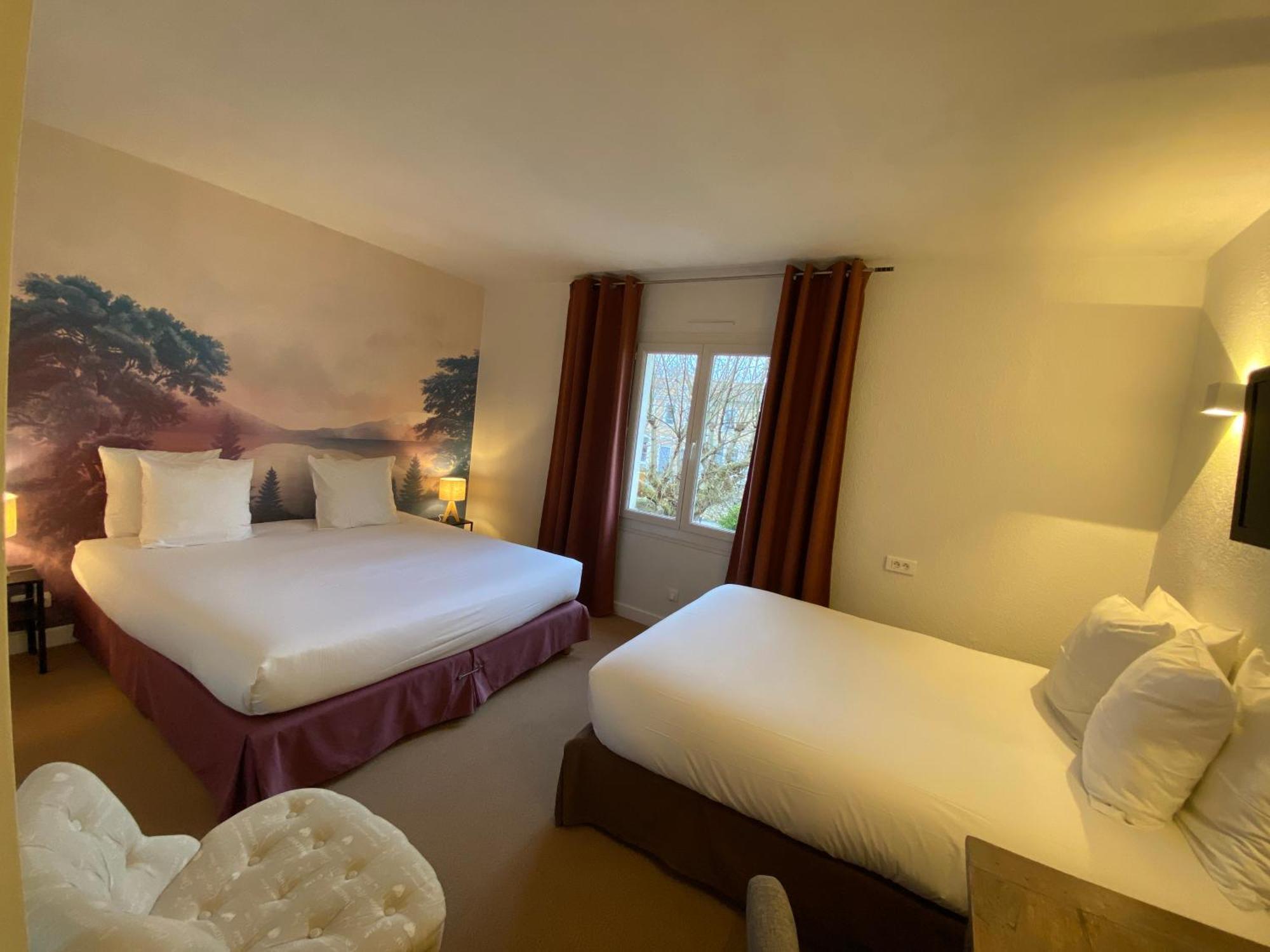 Logis Hotel Medieval, Montelimar Nord Rochemaure Екстериор снимка